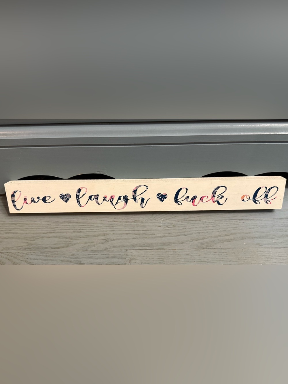 😂LIVE LAUGH F OFF DECOR SIGN🤣